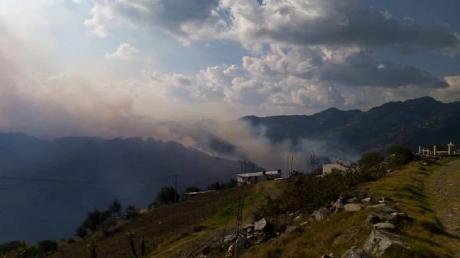 evacuar tres comunidades de Zacatlán