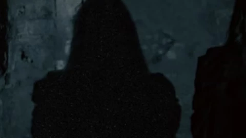 Video: Captan fantasma demoníaco junto a niña jugando y desaparece