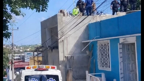 Albañil muere electrocutado en Campeche; la tragedia ocurrió mientras trabajaba