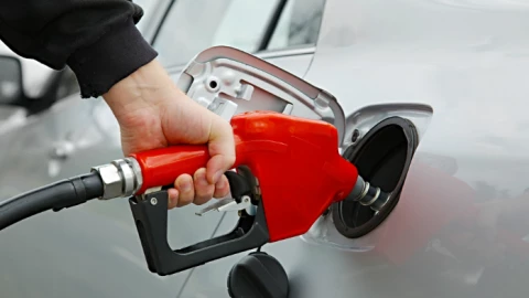 Consulta el precio actualizado de la gasolina Regular, Premium y Diésel en México