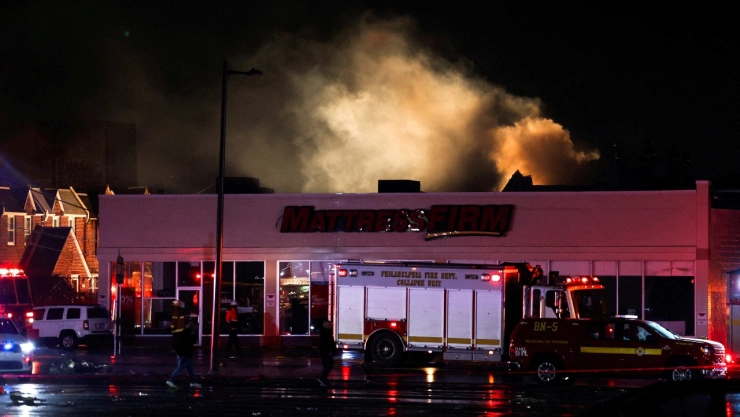 Avión mexicano en Filadelfia se estrella mientras volaba de Miami a Springfield.