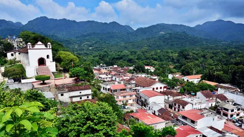 La IA eligio a Tapijulapa como el Pueblo Mágico que menos recomienda visitar de Tabasco.