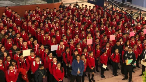 plantel-azteca-educacion-cambio-ninfa-salinas-sada-fundacion-azteca