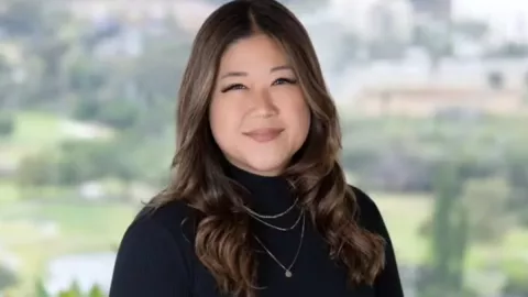 Mestra abusó de su alumno de primaria en San Diego; fue detenida