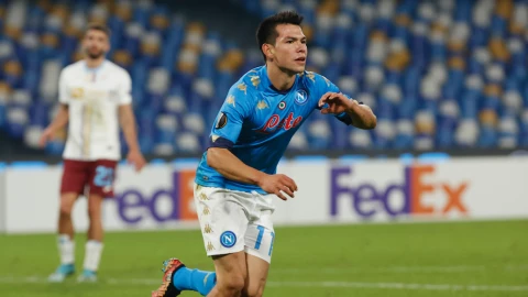 Chucky Lozano gol Nápoli dedicado a Maradona