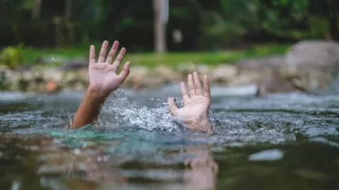 Niños murieron ahogados en poza del río Atepatahua, en Cuetzalan