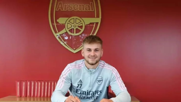 Se fue haciendo lo que más amaba el fútbol despide a Billy Vigar, exjugador del Arsenal.png