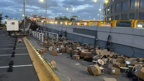 accidente tráiler distribuidor Juan Pablo II