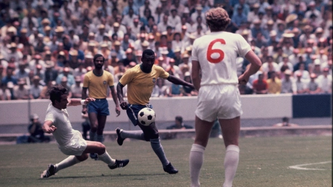 Pel&eacute;
