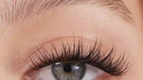 Las pestañas open eye son ideales para los ojos caídos