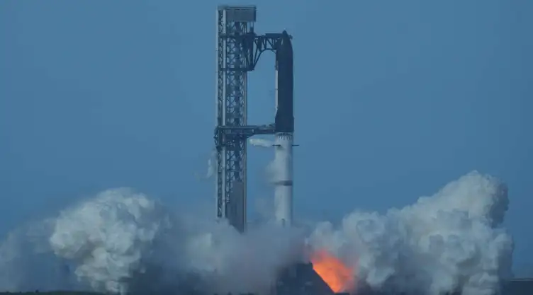 El megacohete Starship de SpaceX en su despegue cancelado.