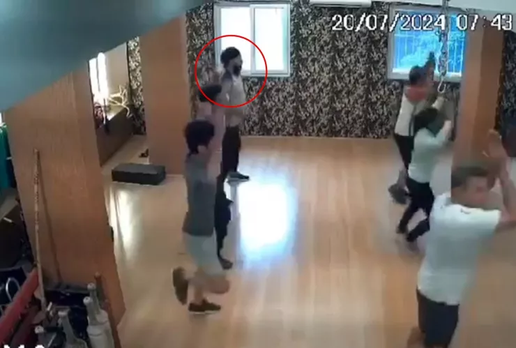 Le da infarto a un hombre que estaba bailando Zumba