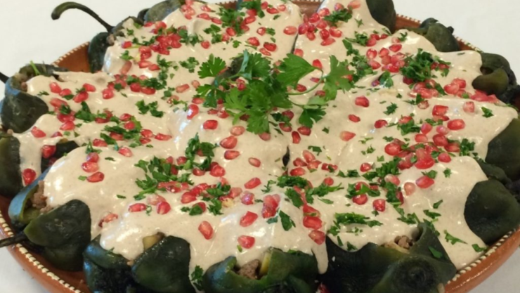 Chiles en Nogada estilo Chihuahua