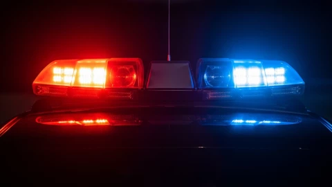 Tragedia en East Hollywood: vehículo embiste a multitud y deja decenas de heridos en club nocturno.