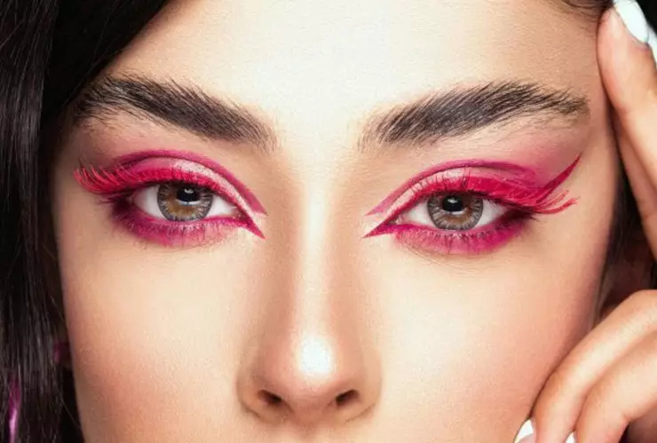 Estos son los tres delineadores que marcarán tendencia en 2025: Ideales para días fríos