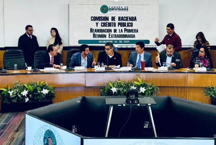 Diputados aprueban en comisiones Ley de Ingresos 2025