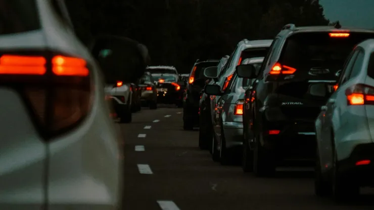 ¿Qué está pasando sobre la Av. Lázaro Cárdenas? Esto sabemos sobre el intenso tráfico reportado en la zona
