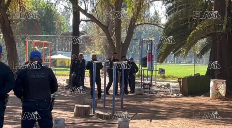 Atacan a balazos a joven en deportivo de la Jardín Balbuena, en CDMX