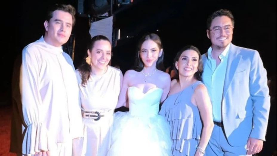 boda de Paty Cantú en Puerto Vallarta.png