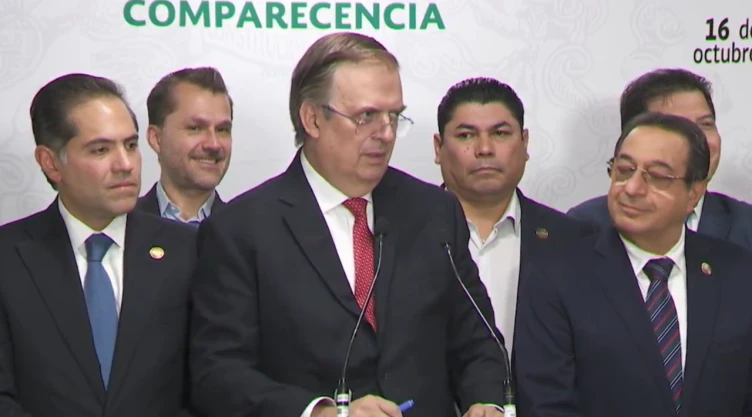 Marcelo Ebrard se descarta como candidato presidencial