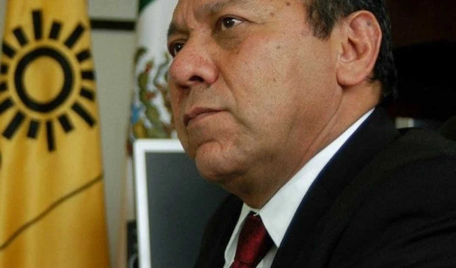 El líder nacional del PRD, Jesús Zambrano,