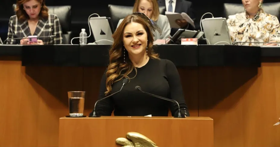 Geovanna Bañuelos.jpg