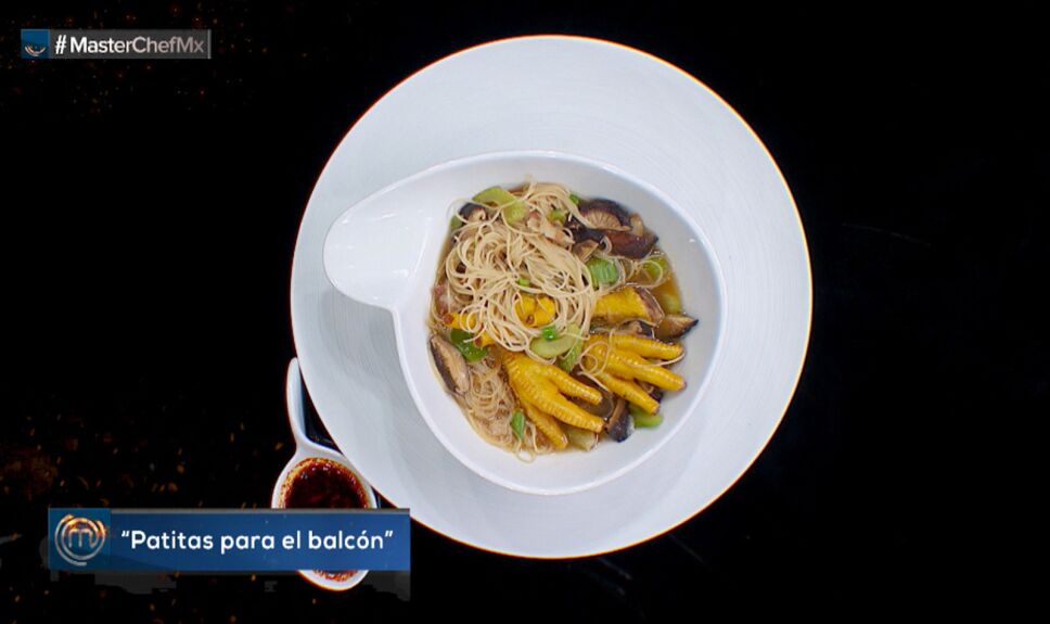 Sopa china de patas de pollo, MasterChef México 2018