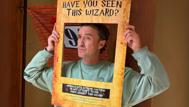 ¡Tom Felton vuelve al mundo mágico!