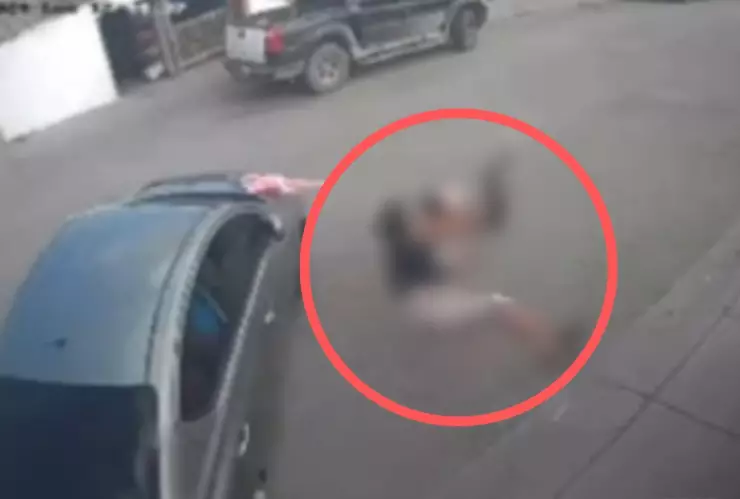 Captan en video accidente en Villa del Prado Tijuana ¿Qué pasó con la madre e hija que fueron atropelladas?