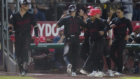 Pericos de Puebla caen sobre Algodoneros de Unión Laguna