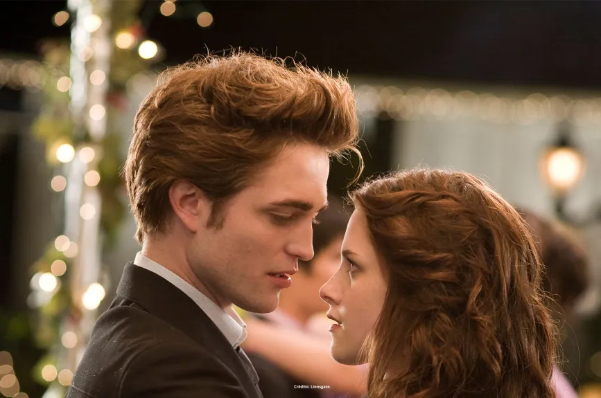 Te contamos cómo fue que Robert Pattinson se preparó para dar vida al personaje de Edward Cullen. | Crepúsculo por Azteca 7