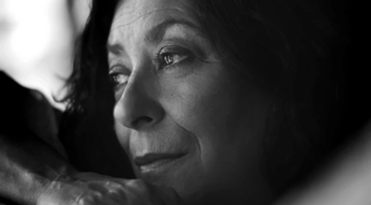 escritora almudena grandes