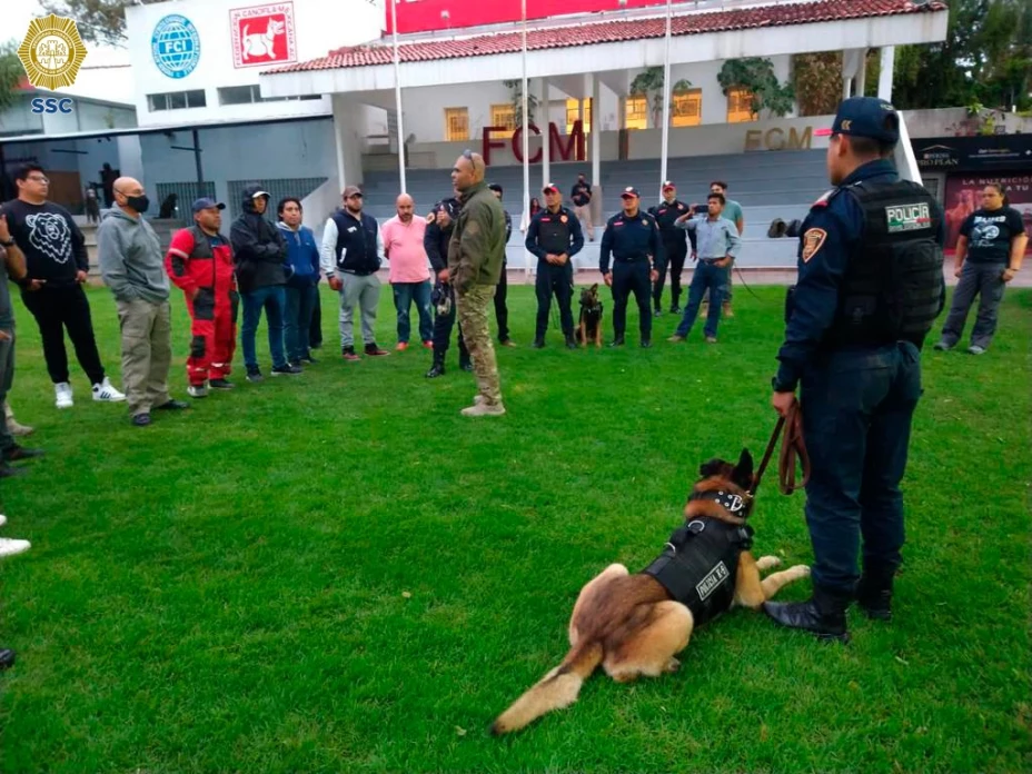 UNidad canina 31 agosto.jpg