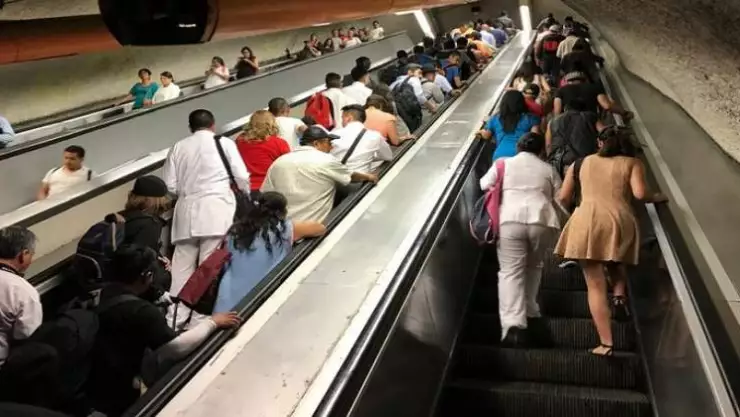 Metro CDMX: usuarios reportan retrasos y avance lento en 4 líneas