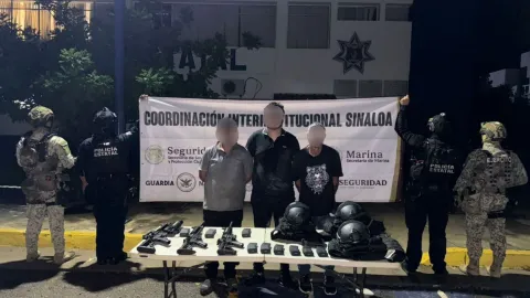 Detienen a tres hombres por secuestrar a una mujer en Culiacán..jpg