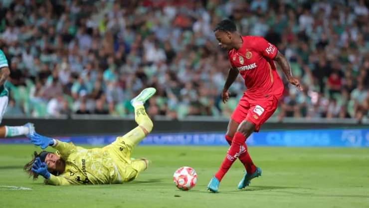 Santos vs Toluca Resumen y goles Jornada 2 Apertura 2025.jpg