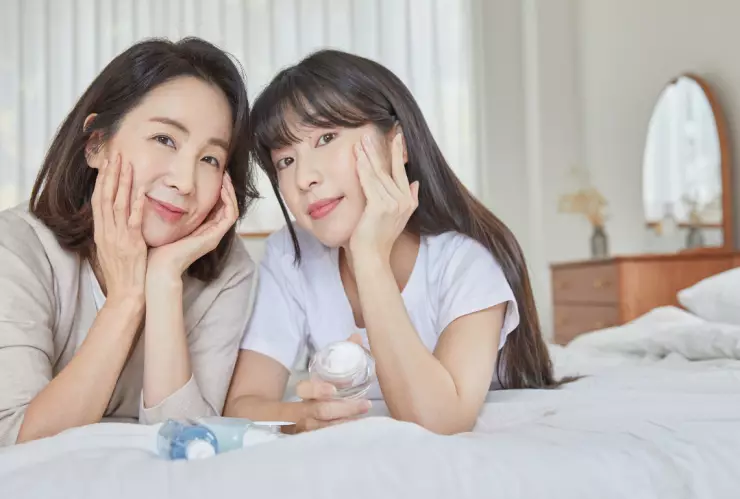 Expertos revelan este secreto de los coreanos para tener piel de porcelana y sin manchas