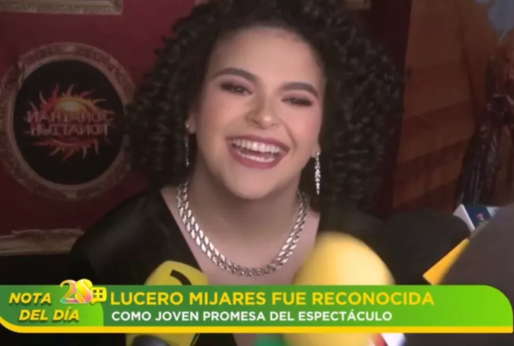 Lucero Mijares recibe reconocimiento y pide detener ataques contra Ángela Aguilar.jpg