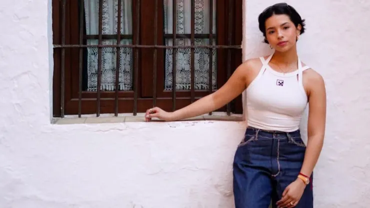 Comparten FOTO de Ángela Aguilar en donde luce completamente irreconocible.jpg