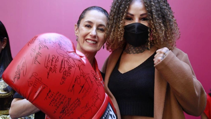 Anuncian clase masiva de box en el Zócalo de CDMX