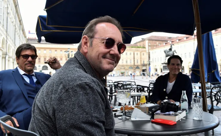 kevin spacey abuso sexual inglaterra