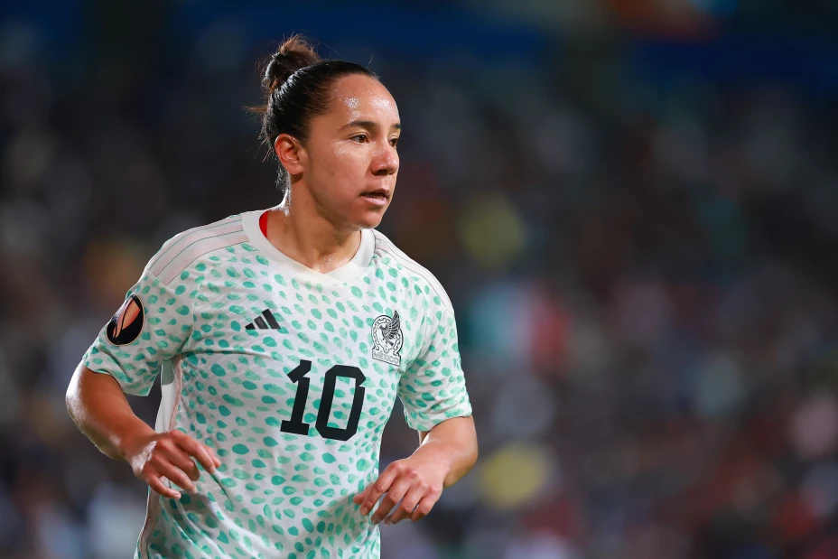 Charlyn Corral está incluida dentro del selecto grupo de las mejores jugadoras de la historia de México