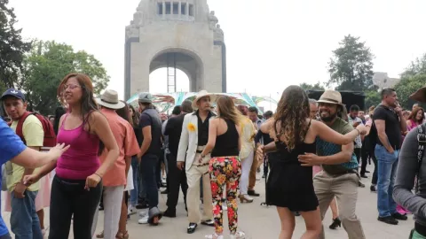 Estas son las alcaldías de CDMX que celebrarán el Día de las Madres con bailes o conciertos