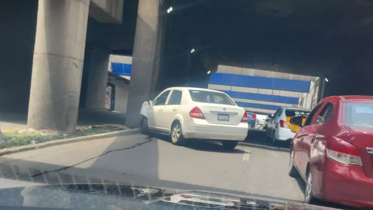Choque distribuidor Juárez-Serdán