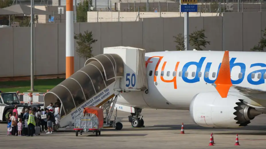 Un avión de FlyDubai en el AI Ben Gurión, en Tel Aviv, Israel.