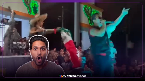 ¡Así dieron el Grito en Reforma, Chiapas! Bailarinas con poca ropa dan el show de Fiestas Patrias