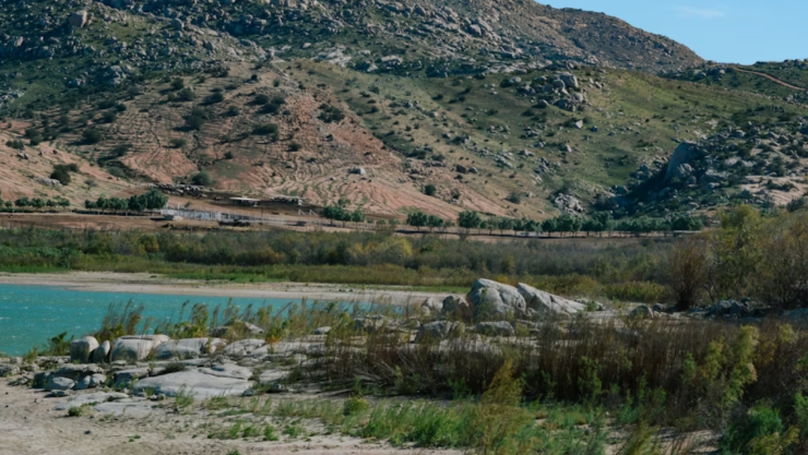 Hombre se sumerge en la presa El Carrizo… y ya no salió
