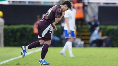 Obed Vargas con la Selección de México