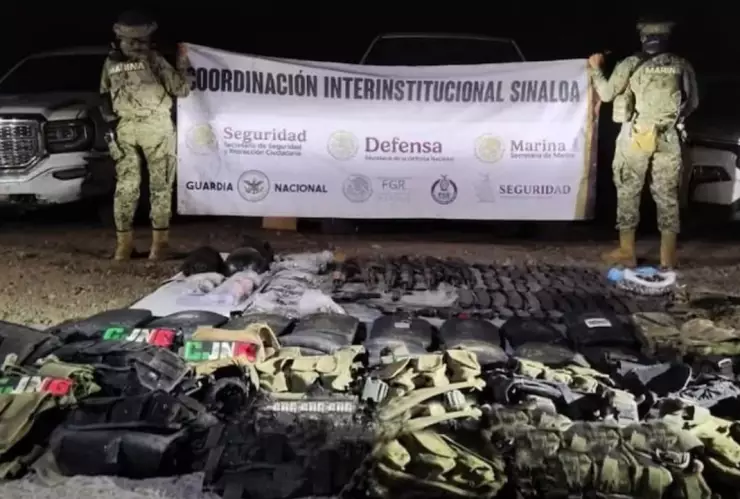 Sinaloa alianza Chapitos CJNG arsenal autos