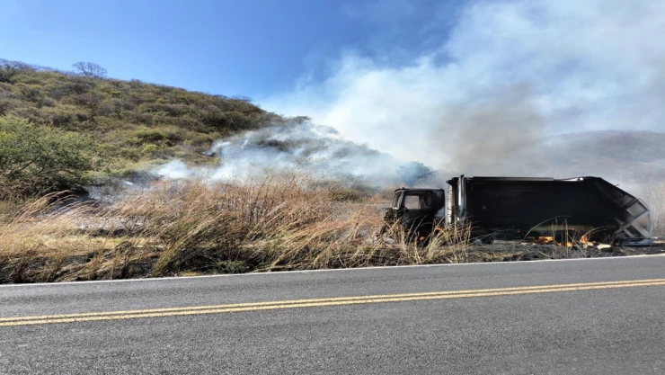incendio camión basura